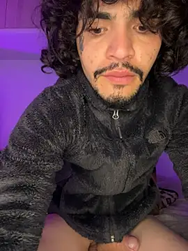 aangie  uwu online show from 02-06-25, 05:25