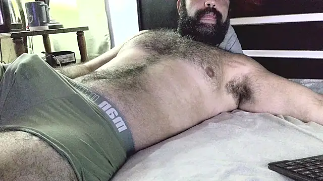 machoathome online show from 03-04-25, 03:22