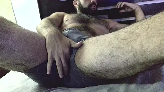 machoathome online show from 03-17-25, 05:56