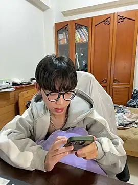 Snapshot of hihi0169 chatting on 12-14-24, 01:16 hihi0169 online show from 12-14-24, 01:16