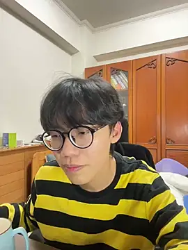 Snapshot of hihi0169 chatting on 01-11-25, 06:01 hihi0169 online show from 01-11-25, 06:01