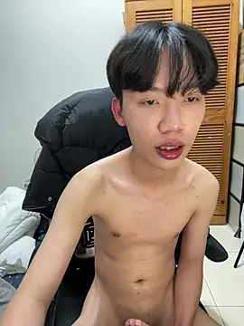 Snapshot of hihi0169 chatting on 03-09-25, 05:49 hihi0169 online show from 03-09-25, 05:49