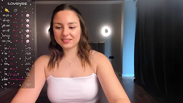 Snapshot of ThreeshaWhite chatting on 02-22-25, 01:13 ThreeshaWhite online show from 02-22-25, 01:13