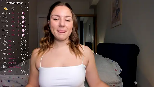 Snapshot of ThreeshaWhite chatting on 02-27-25, 05:24 ThreeshaWhite online show from 02-27-25, 05:24