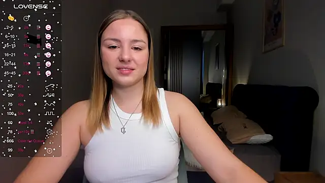 Snapshot of ThreeshaWhite chatting on 03-13-25, 05:33 ThreeshaWhite online show from 03-13-25, 05:33