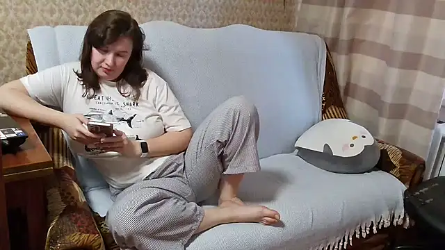 franceska blue online show from 11-30-25, 10:41