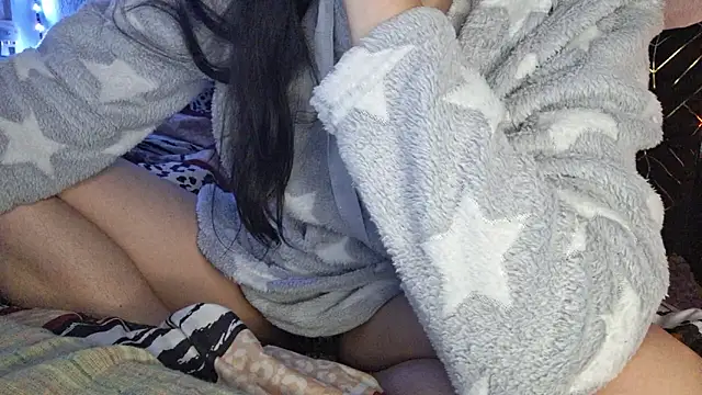 Cyndee Winter online show from 12-09-24, 02:39