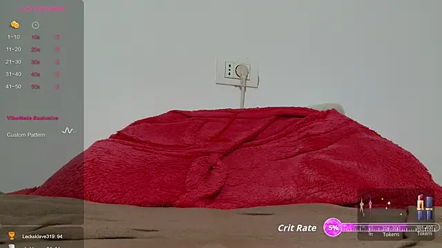 Snapshot of Luckyalice_4u chatting on 12-13-25, 07:53 Luckyalice 4u online show from 12-13-25, 07:53