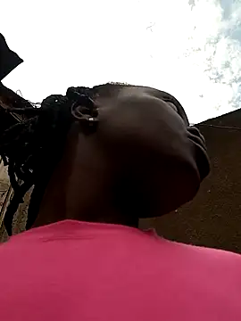 Snapshot of pretty_amaal chatting on 12-13-24, 12:28 pretty amaal online show from 12-13-24, 12:28