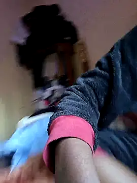 Snapshot of pretty_amaal chatting on 10-08-25, 05:05 pretty amaal online show from 10-08-25, 05:05