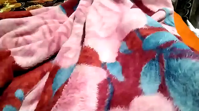 Snapshot of lund_lol chatting on 01-05-25, 09:05 lund lol online show from 01-05-25, 09:05