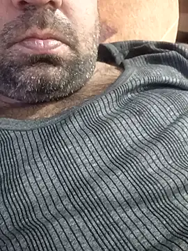 Snapshot of lund_lol chatting on 01-29-25, 05:51 lund lol online show from 01-29-25, 05:51