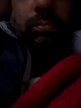 Snapshot of lund_lol chatting on 02-05-25, 09:15 lund lol online show from 02-05-25, 09:15