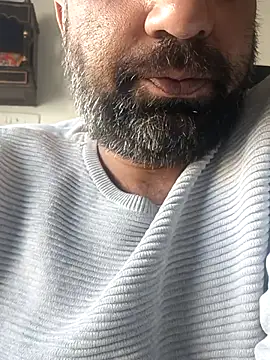 Snapshot of lund_lol chatting on 02-12-25, 09:42 lund lol online show from 02-12-25, 09:42