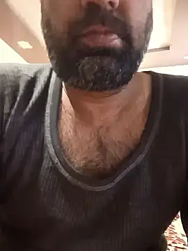 Snapshot of lund_lol chatting on 02-15-25, 06:33 lund lol online show from 02-15-25, 06:33