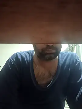 Snapshot of lund_lol chatting on 02-21-25, 04:48 lund lol online show from 02-21-25, 04:48