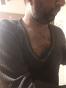 Snapshot of lund_lol chatting on 02-24-25, 04:04 lund lol online show from 02-24-25, 04:04