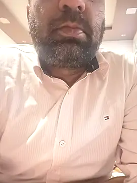 Snapshot of lund_lol chatting on 02-25-25, 10:26 lund lol online show from 02-25-25, 10:26