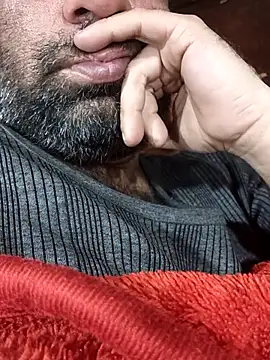 Snapshot of lund_lol chatting on 02-28-25, 05:26 lund lol online show from 02-28-25, 05:26