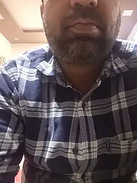 Snapshot of lund_lol chatting on 03-06-25, 09:25 lund lol online show from 03-06-25, 09:25