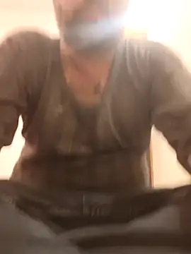 Snapshot of lund_lol chatting on 03-08-25, 09:39 lund lol online show from 03-08-25, 09:39