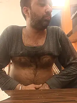 Snapshot of lund_lol chatting on 03-08-25, 03:45 lund lol online show from 03-08-25, 03:45