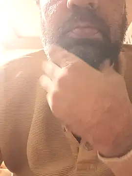 Snapshot of lund_lol chatting on 03-11-25, 01:23 lund lol online show from 03-11-25, 01:23