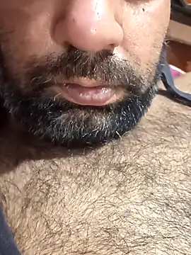 Snapshot of lund_lol chatting on 03-13-25, 05:33 lund lol online show from 03-13-25, 05:33