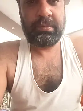 Snapshot of lund_lol chatting on 03-23-25, 03:21 lund lol online show from 03-23-25, 03:21