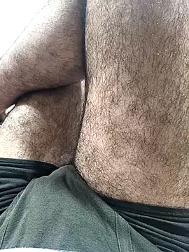 Snapshot of lund_lol chatting on 09-22-25, 01:57 lund lol online show from 09-22-25, 01:57