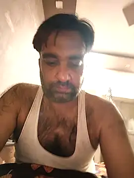 Snapshot of lund_lol chatting on 10-15-25, 05:46 lund lol online show from 10-15-25, 05:46