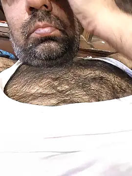 Snapshot of lund_lol chatting on 10-19-25, 09:32 lund lol online show from 10-19-25, 09:32