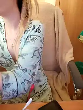 Elza kom online show from 01-02-25, 06:40