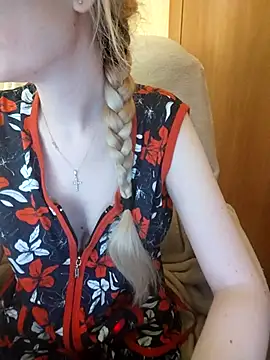 Elza kom online show from 01-21-25, 06:11