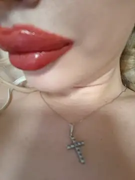 Elza kom online show from 03-09-25, 02:21