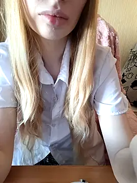 Elza kom online show from 11-20-25, 06:02