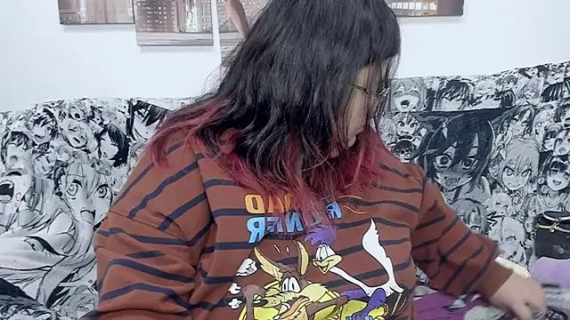 Nadine asian online show from 01-07-25, 03:14