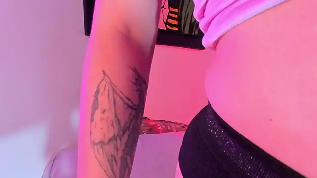 izyzys baker online show from 03-15-25, 07:42