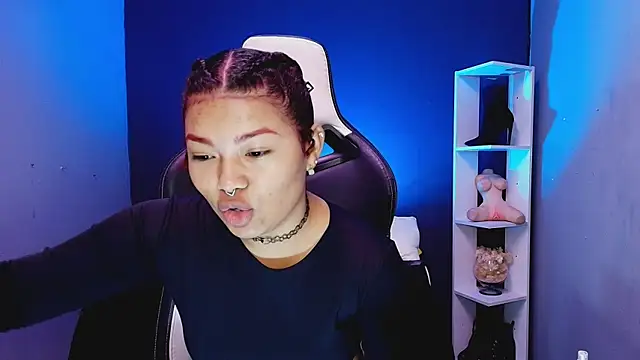 Snapshot of JadaRoberts chatting on 10-30-25, 12:39 JadaRoberts online show from 10-30-25, 12:39