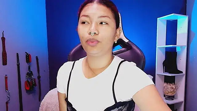 Snapshot of JadaRoberts chatting on 11-15-25, 12:34 JadaRoberts online show from 11-15-25, 12:34