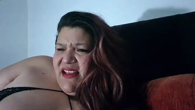 Snapshot of kendalkitty1 chatting on 09-12-25, 03:50 kendalkitty1 online show from 09-12-25, 03:50