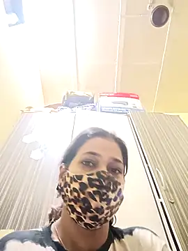 indianliza online show from 02-15-25, 03:42