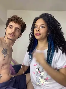 Snapshot of TheKing6ix9ine69 chatting on 03-07-25, 06:02 TheKing6ix9ine69 online show from 03-07-25, 06:02