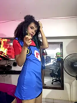 Snapshot of TheKing6ix9ine69 chatting on 11-01-25, 05:31 TheKing6ix9ine69 online show from 11-01-25, 05:31