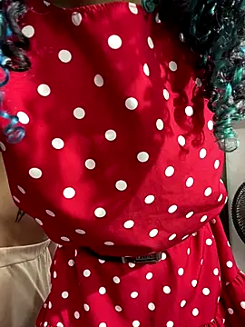 Snapshot of TheKing6ix9ine69 chatting on 11-09-25, 05:06 TheKing6ix9ine69 online show from 11-09-25, 05:06