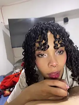 Snapshot of TheKing6ix9ine69 chatting on 11-16-25, 08:20 TheKing6ix9ine69 online show from 11-16-25, 08:20