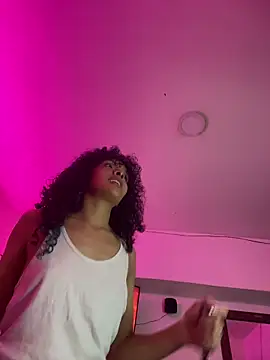 Snapshot of TheKing6ix9ine69 chatting on 11-23-25, 11:04 TheKing6ix9ine69 online show from 11-23-25, 11:04