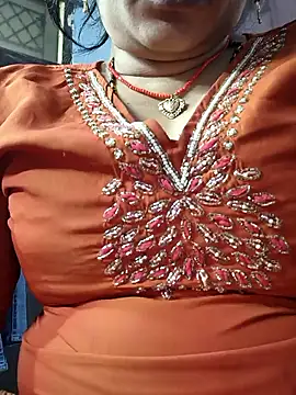 Snapshot of Ritasingh-0461 chatting on 01-17-26, 04:06 Ritasingh-0461 online show from 01-17-26, 04:06