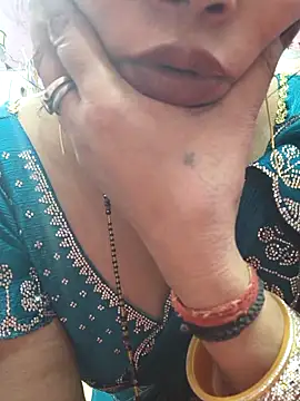 Snapshot of Ritasingh-0461 chatting on 02-15-26, 08:13 Ritasingh-0461 online show from 02-15-26, 08:13