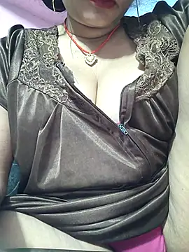 Snapshot of Ritasingh-0461 chatting on 02-23-26, 12:52 Ritasingh-0461 online show from 02-23-26, 12:52